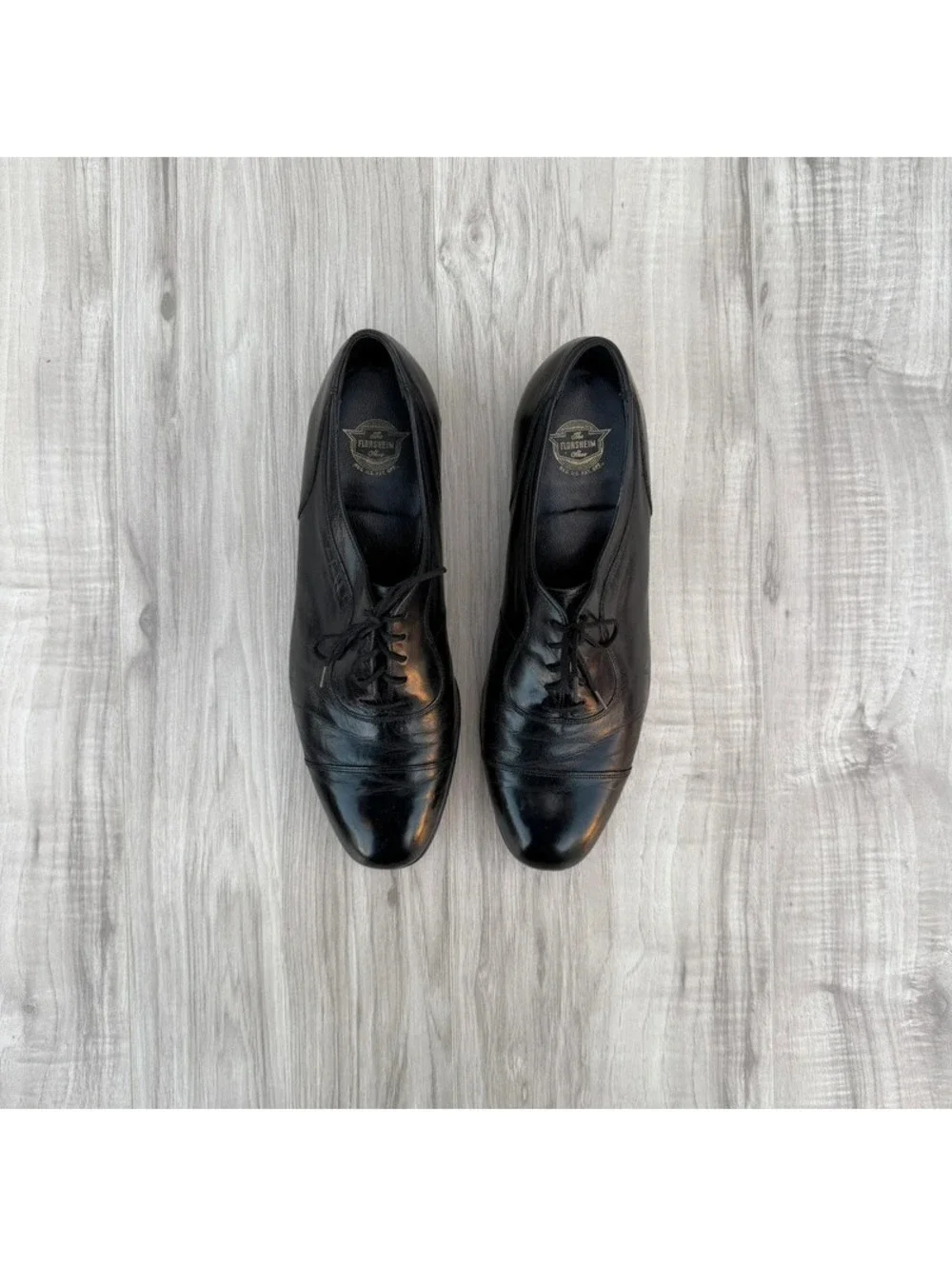 Florsheim black leather cap-toe oxford dress shoes